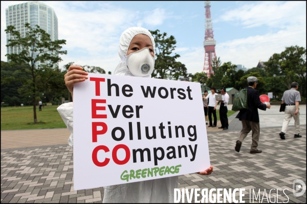 Manifestation devant l Assemblée Générale des actionnaires de TEPCO // Demonstration just before the TEPCO s General shareholders Meeting
