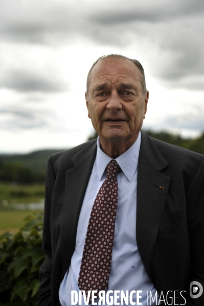 Le president jacques chirac a declare vouloir voter francois hollande aux elections presidentielles. inauguration de l exposition  chine de bronze et d or 