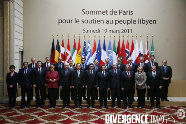 Sommet de Paris pour le soutien au peuple libyen au Palais de l Elysée