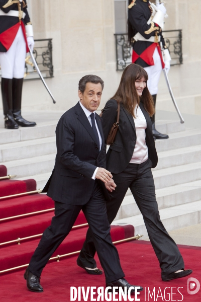 Cérémonie de passation de pouvoir entre Nicolas Sarkozy et François Hollande, le nouveau Président de la République, au Palais de l Elysée