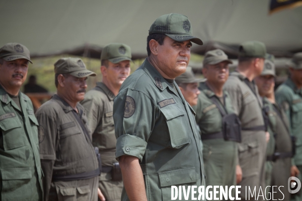 L armée Venezuelienne s entraine