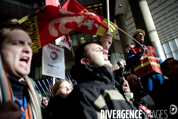 Manifestation des salariés de la raffinerie Total de Dunkerque.
