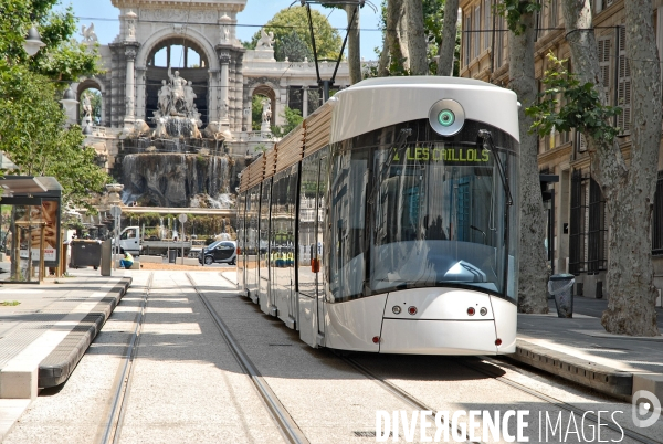 Mise en service du tramway marseillais