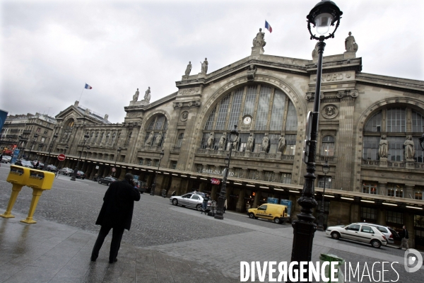 Inauguration par le maire de Paris de la renovation du parvis de la Gare du Nord