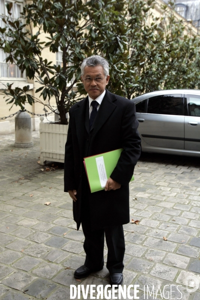Dominique de Villepin recoit Gaston Tong Sang, président de la Polynésie française