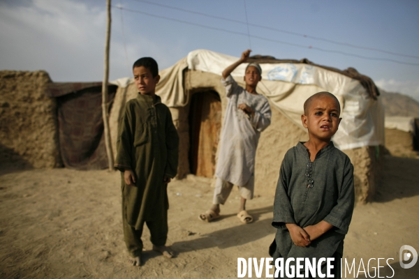 Le camp de refugies de chali-eh kanbar, a l ouest de kaboul.