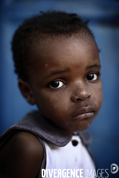 Portraits d orphelins haitiens.