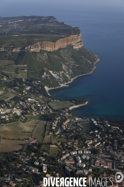 Vue aérienne du Parc National des Calanques, entre Marseille, Cassis et La Ciotat