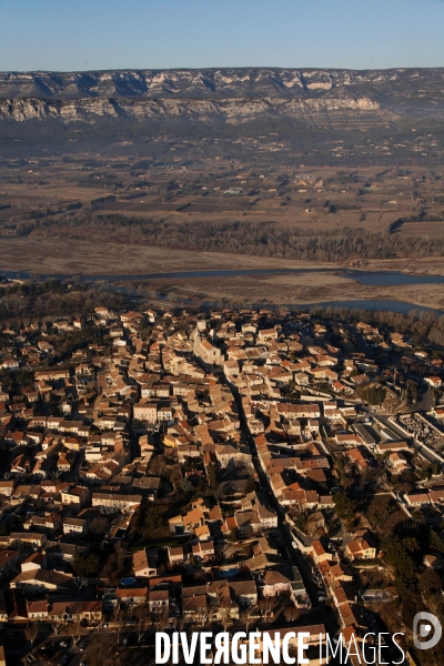 Vue aérienne de la vallée de la Durance