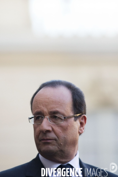 Francois Hollande recoit Asif Ali Zardari.