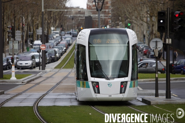 Mise en service de la ligne de Tramway T3 à l Est de Paris