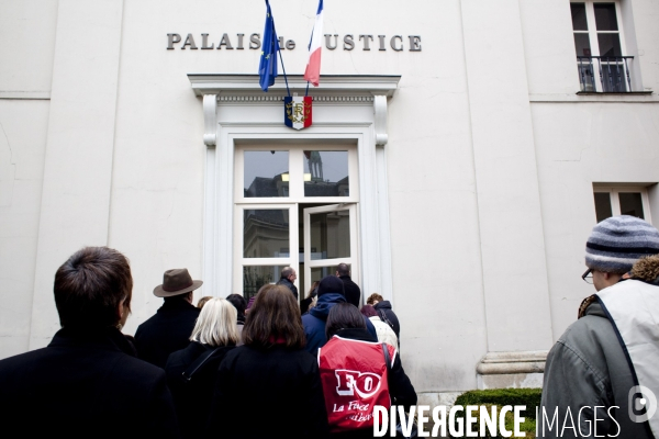 Mobilisation des salariés Philips contre la fermeture du site à Dreux