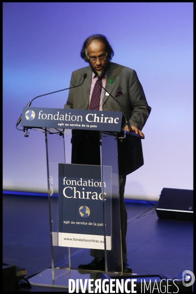 Jacques chirac lance sa fondation au musee du quai branly.