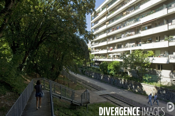La petite ceinture se  transforme en promenade dans le 15 eme arrondissement