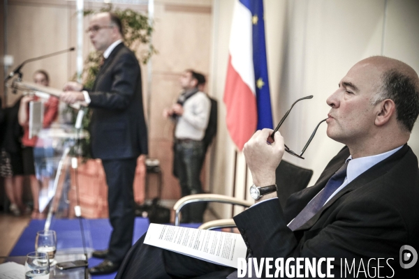 Cazeneuve et Moscovici: conférence de presse sur la loi de finance 2014