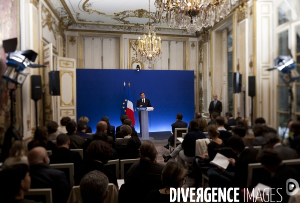 Francois fillon - conference de presse du 7 novembre 2011- mise en place d un plan de rigueur pour sauver l economie