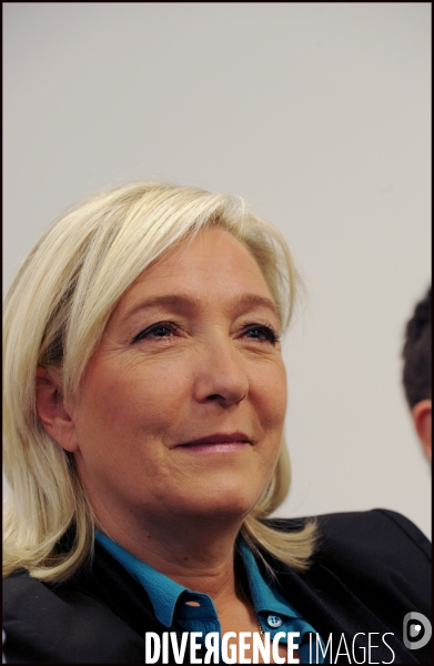 Conférence de lancement du Collectif Racine / Marine Le Pen