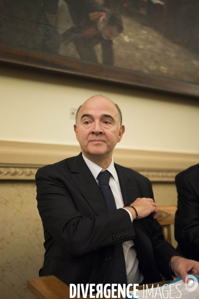 Pierre Moscovici, colloque a l assemblee nationale.