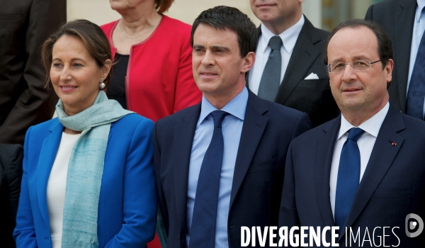 Premier conseil des ministres du gouvernement de Manuel Valls