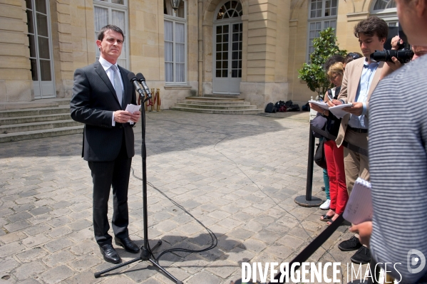 Manuel Valls reçoit les organisations syndicales et patronales