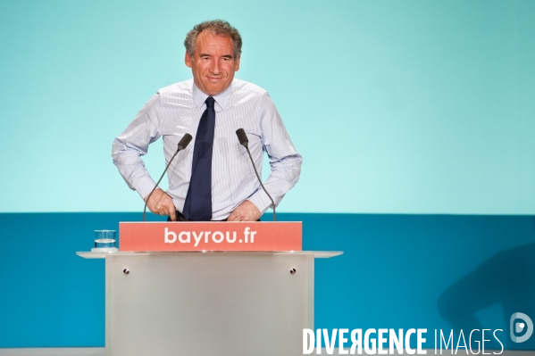 François BAYROU en meeting à Tours