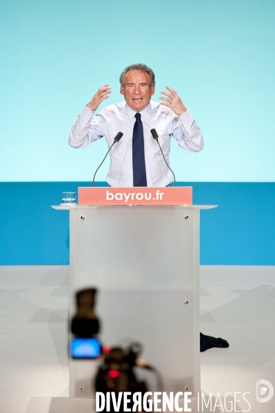 François BAYROU en meeting à Tours