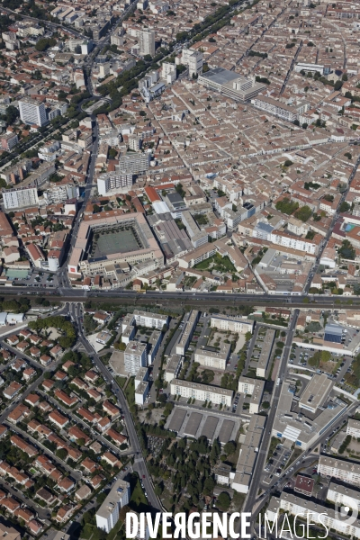 Vue aérienne de Nîmes