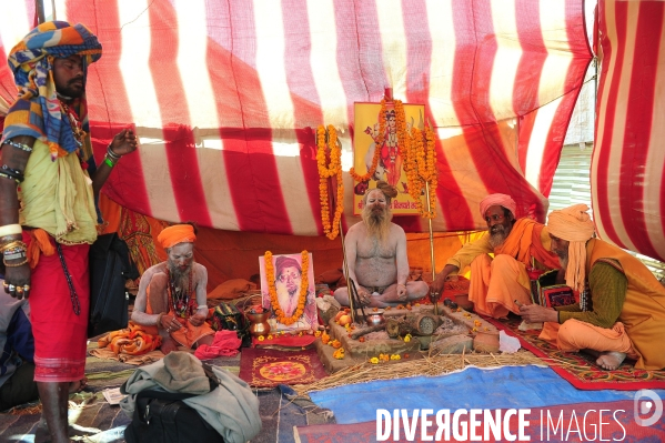 Kumbh Mela Hindu pilgrimage guru and sadhu 2013. Kumbh Mela hindou pèlerinage gourou et sadhu 2013,