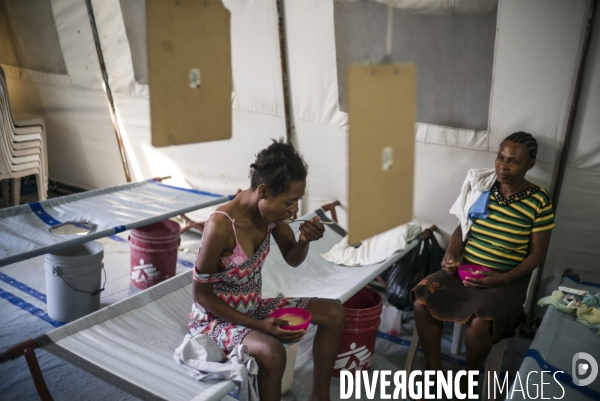 Centre de cholera msf a port-au-prince, haiti.