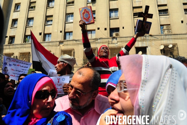 Christian girls and women kidnapped by Islamic Extremists in Egypt.  Filles et femmes chrétiennes enlevées par des extrémistes islamistes en Egypte.
