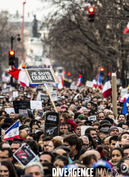 Marche républicaine en soutien aux victimes des attentats contre Charlie Hebdo et l hyper cacher de vincennes, et pour défendre la liberté d expression.
