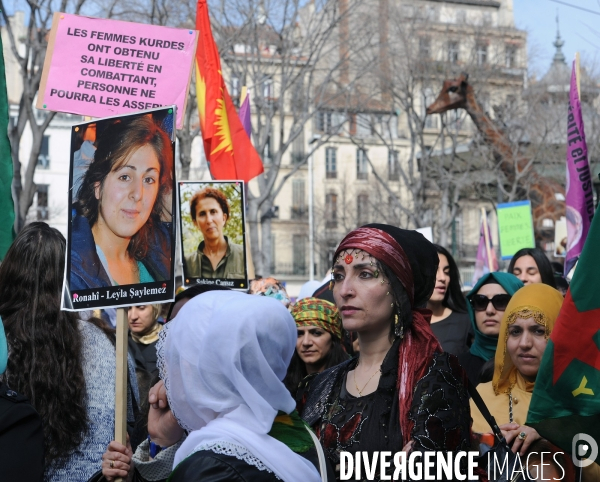 Marche des femmes kurdes