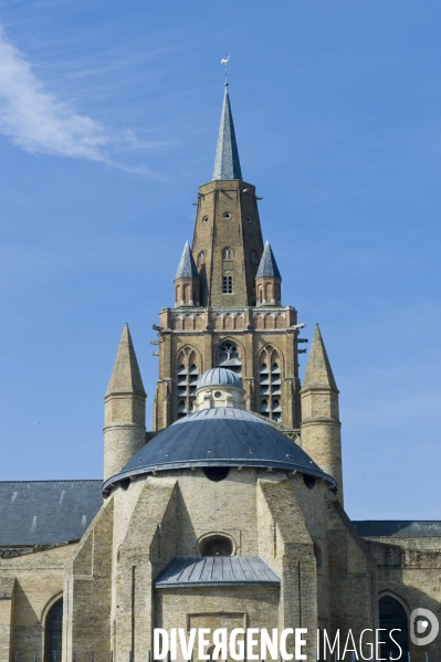 Illustration Avril 2015.Calais.L eglise Notre- Dame date du 13 eme siecle. C est le plus ancien monument de la ville. Son style Tudor est unique en France,