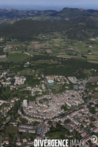 Vue aerienne du Mont Ventoux