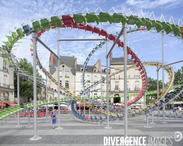 Le Voyage à Nantes 2015 : Stellar / Baptiste Debombourg - Place du Bouffay