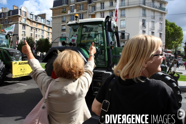 Les Tracteurs sont entrés dans Paris
