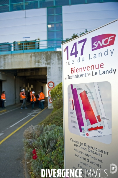 Le Technicentre SNCF Le Landy.Site de maintenance des rames TGV nord,TER,Thalys,Eurostar,Corail