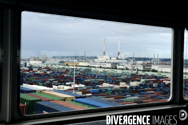 Inauguration du porte conteneurs Bougainville au port du Havre