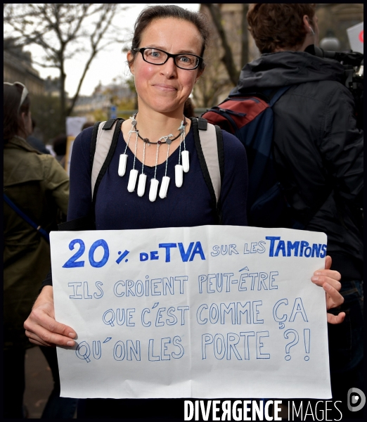 TamponTax les féministes manifestent pour revendiquer une TVA réduite