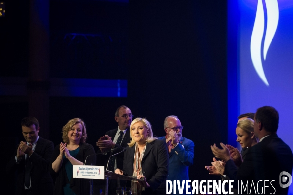 Paris : Meeting de Marine Le Pen