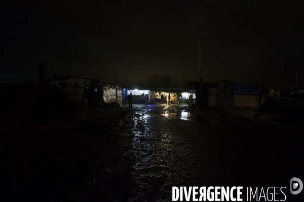 Calais, en attendant l évacuation.