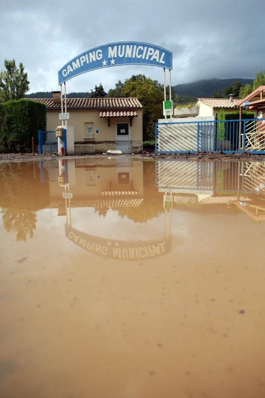 Inondations à Lamalou les bains Lamalou les bains, Hérault. Après les inondations de la nuit du 18 septembre. Le camping municipal  