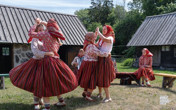 Kihnu d Estonie/K Magazine