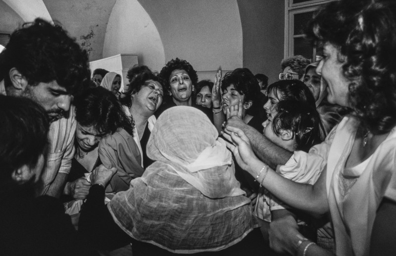 Beyrouth Guerre civile 1985 Deux capitaines des milices druzes ont été tués dans les combats quotidiens qui ont lieu à Beyrouth en cette année 1985 pour la possession du territoire du secteur ouest . les différentes milices musulmanes s'affrontent pour le pouvoir de Beyrouth ouest . 