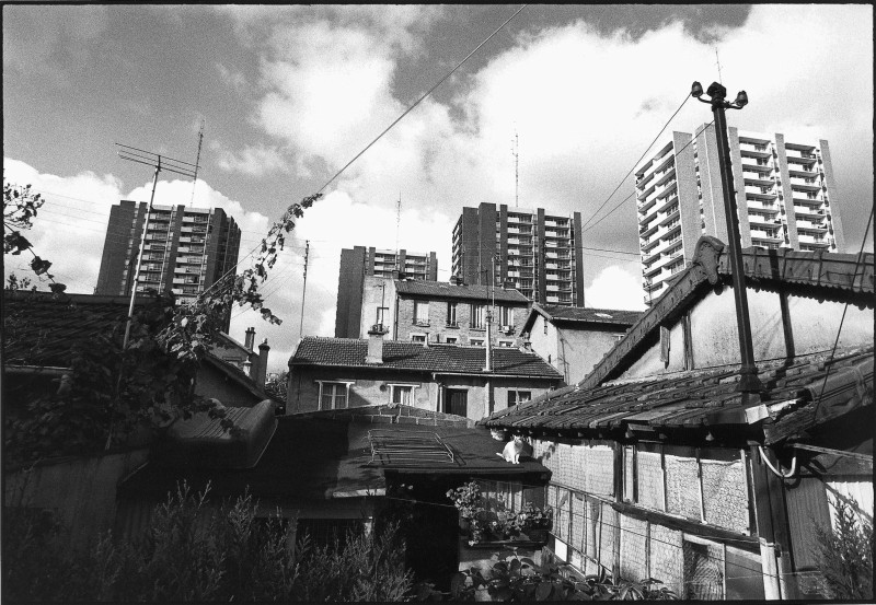 Les Lilas, une ville de banlieue La ville des Lilas en Seine-Saint-Denis.  Banlieue Parisienne.