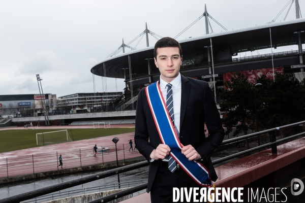 JEUNES ELUS DU FN / Portrait de Jordan Bardella