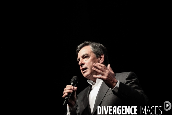 Francois fillon pour le plein emploi