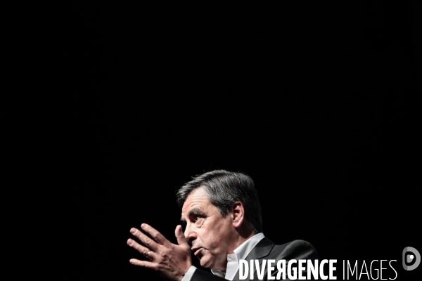 Francois fillon pour le plein emploi