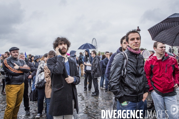 Rassemblement devant l Assemblee Nationale contre la loi travail et le recours au 49-3