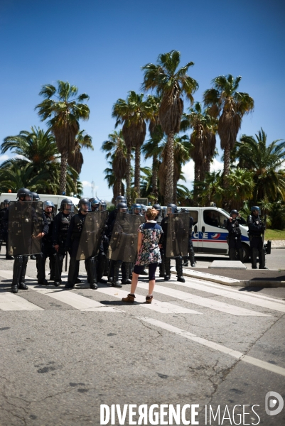 Manif contre le 49.3